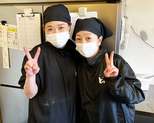 博多とよ唐亭 社員採用 スタッフ1